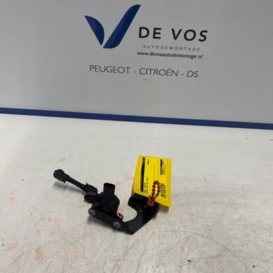 Peugeot 3008 1.2 12V PureTech Hybrid 48V Sensor (other) 2022 9817423180