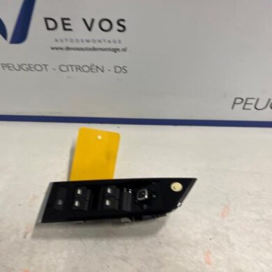 Opel Astra 1.5 Turbo D 16V Combischakelaar ramen 2021 YR004045YX