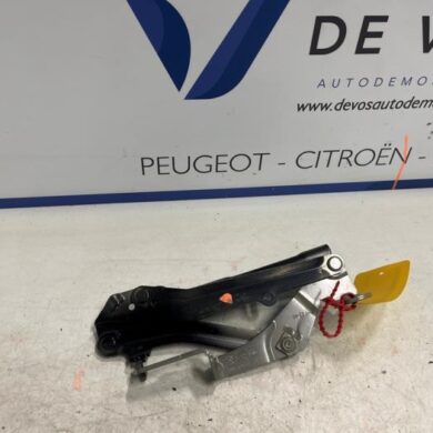 Peugeot 3008 1.2 12V PureTech Hybrid 48V Motorhaube Scharnier 2022 9814188880
