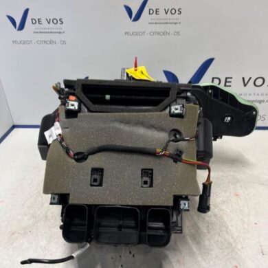 Peugeot 308 1.2 PureTech Hybrid 136 Kachelhuis 2022 9837594580