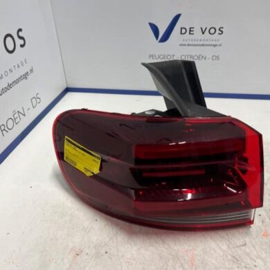 Citroen C5 Aircross 1.2 e-THP PureTech 130 Taillight, left 2024 9845247680