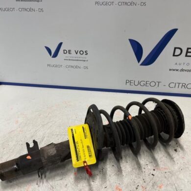 Citroen C4 Cactus 1.2 PureTech 82 12V Schokdemperpoot rechts-voor 2016 9810704980