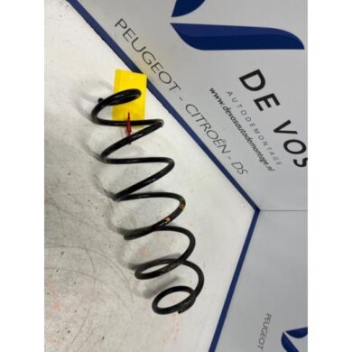 Peugeot 308 1.2 12V PureTech 130 Schroefveer achter 2021 9839914780