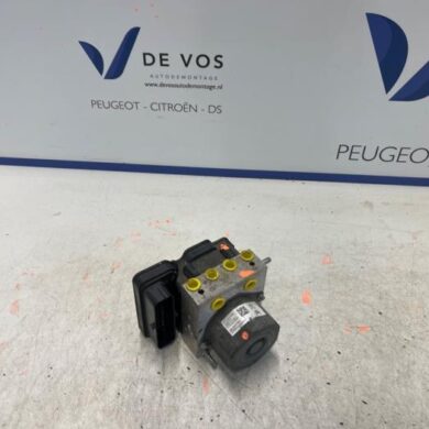 Peugeot 308 1.2 12V e-THP PureTech 130 ABS Pomp HNY 2017 1614417980-1682590580-9817627280