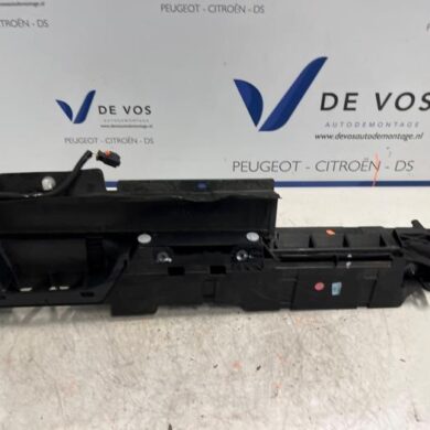 DS Automobiles DS4 1.6 16V PureTech 215 Schlossträger vorne 2021 1681376680