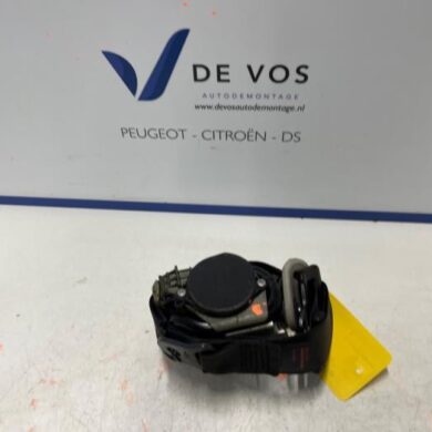 Peugeot 207 1.6 HDi 16V Seatbelt tensioner, right 2007 8975CA