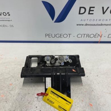 Peugeot 308 1.5 Blue HDi 130 16V Schlossmechanik Motorhaube 2021 9838132280-9822710780