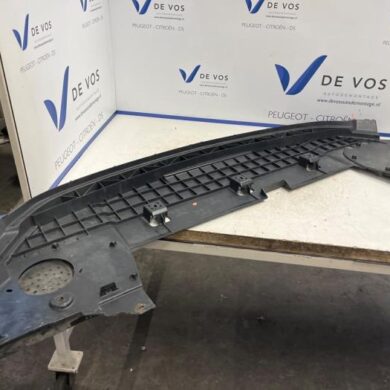 Opel Astra 1.5 Turbo D 16V Beschermplaat bodem 2021 9840237680