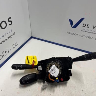 Peugeot 208 1.2 Vti 12V PureTech 82 Combischakelaar Stuurkolom 2015 98081767ZD