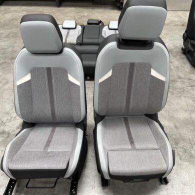 Opel Astra 1.5 Turbo D 16V Bekleding Set (compleet) 2021