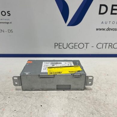 Peugeot 308 1.2 PureTech Hybrid 136 Radio 2022 1688546080-1693034880-9853427680