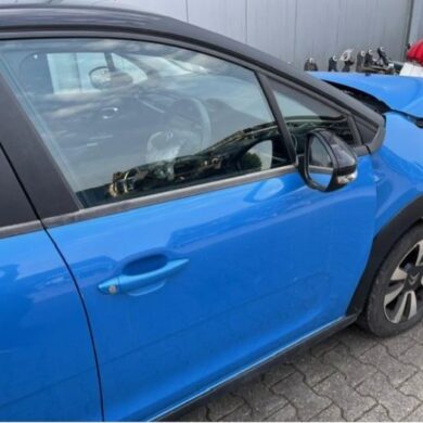 Citroen C3 1.2 Vti 12V PureTech Tür 4-türig rechts vorne 2018 9812251680