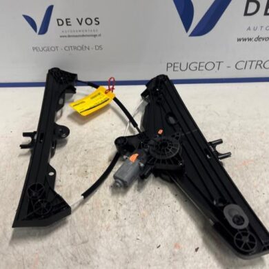 Peugeot 408 1.2 Hybrid 136 Ruitmechaniek 4Deurs links-voor 2022 9830815080