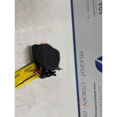 Peugeot 308 1.2 12V e-THP PureTech 130 Rear seatbelt, left 2017 96777131XX-16115840XX