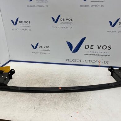 Peugeot 308 1.5 Blue HDi 130 16V Front bumper frame 2021 9835211680