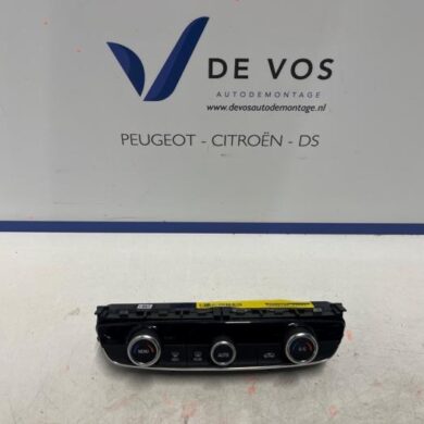 Opel Crossland X 1.2 Turbo 12V Kachel Bedieningspaneel 2022 YQ00336080