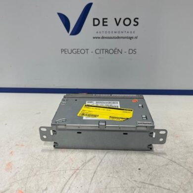 Citroen C4 Cactus 1.2 PureTech 82 12V Radio 2016 1613229180-1678190280-9810475880-1617596380