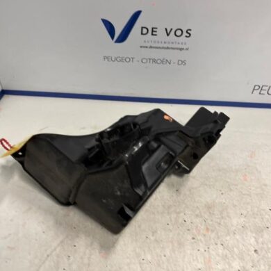 Opel Astra 1.5 Turbo D 16V Resonantiehuis 2021 9810920880