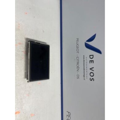 Peugeot 2008 1.2 12V e-THP PureTech 110 Display Interieur HNP 2019 9831642480