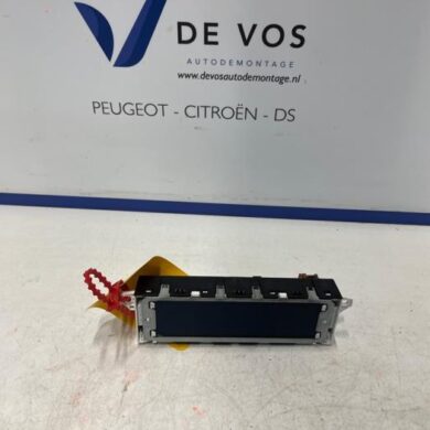 Peugeot RCZ 2.0 HDi 16V FAP Interior display RHH 2013 9821851780-9678491880