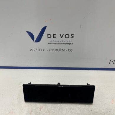 Peugeot 308 1.5 Blue HDi 130 16V Radiobedienings paneel 2021 9834362680-9854716080