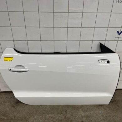 Peugeot RCZ 2.0 HDi 16V FAP Door 2-door, right 2013 9002CP