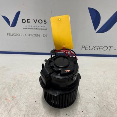 Peugeot 308 1.5 Blue HDi 130 16V Heizung Belüftungsmotor 2021 9837609380
