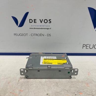 Peugeot 308 1.2 12V e-THP PureTech 130 Radio 2014 9809335980-1611894680-1613169980