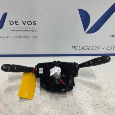 Peugeot 408 1.2 Hybrid 136 Steering column stalk 2022 98477391ZD