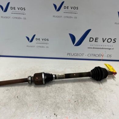 Peugeot 308 1.2 12V e-THP PureTech 130 Aandrijfas rechts-voor HNY 2014 9815636280-1667764980 20GE13