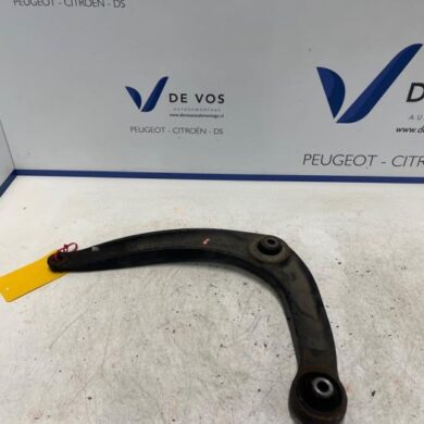 Peugeot RCZ 2.0 HDi 16V FAP Front wishbone, left 2013 1643188880-3520J3