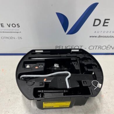 Citroen C3 1.2 Vti 12V PureTech Wagenheber 2019 672599