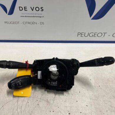 Citroen C3 1.2 Vti 12V PureTech Steering column stalk 2018 98262578ZD-98312537ZD