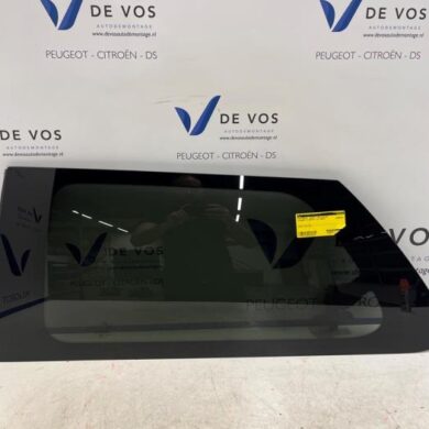 Citroen C4 Cactus 1.5 Blue HDi 100 Portierruit 4Deurs links-achter 2019 9827622680