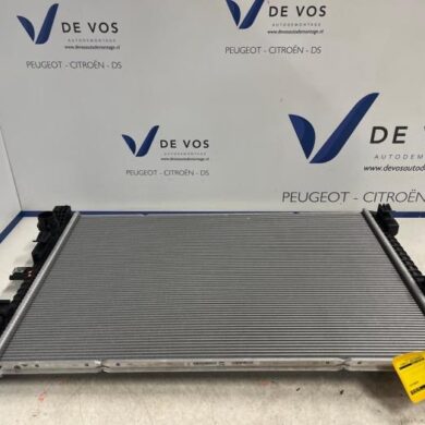 Peugeot 308 1.2 PureTech Hybrid 136 Radiator HN09 2022 9836317980