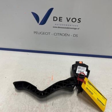 Citroen C3 1.2 12V e-THP PureTech 110 Gaspedaal 2019 1601CW