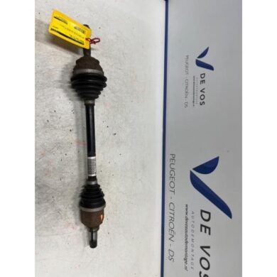 Peugeot 2008 1.2 Vti 12V PureTech 82 Front drive shaft, left HMZ 2016 9677209780-1609763880 20CR14
