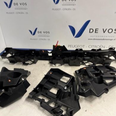 Citroen C4 1.2 PureTech 130 12V Bumperframe achter 2022 9833908880