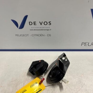Peugeot 5008 1.2 12V Hybrid Horn 2022 9815870780