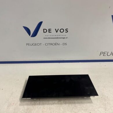 Peugeot 308 1.2 PureTech Hybrid 136 Display Interieur HN09 2022 9837654780