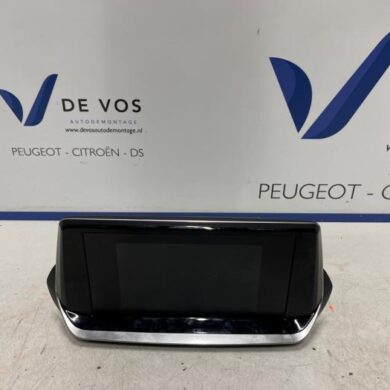 Peugeot 208 1.2 Vti 12V PureTech 100 Interior display HNK 2023 9836623980