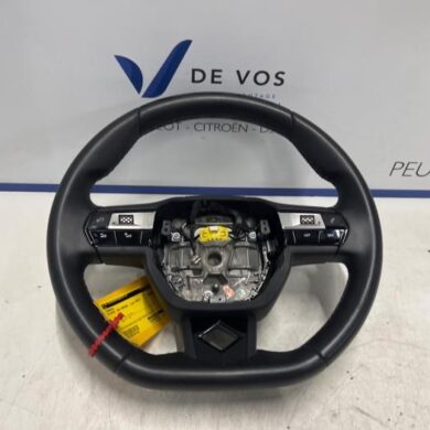 DS Automobiles DS3 Crossback 1.2 12V PureTech 100 Steering wheel 2021 98258019ZE
