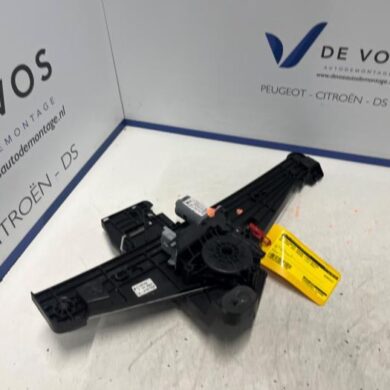 DS Automobiles DS3 Crossback 1.2 12V PureTech 100 Rear door window mechanism 4-door, left 2021 9828119580