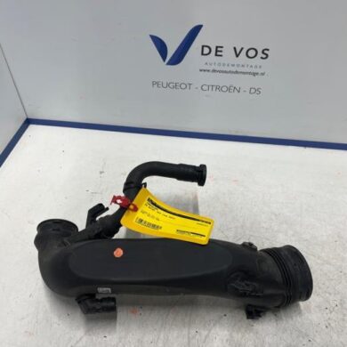 DS Automobiles DS4 1.6 16V E-Tense 225 Turbo hose 5G06 2022 9834735780