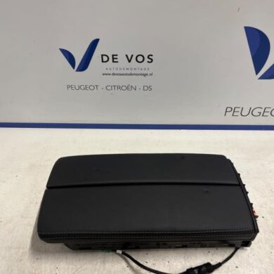 Peugeot 508 1.2 12V PureTech 12V Armleuning 2023 98357669AU