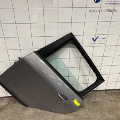 Peugeot 2008 1.2 Vti 12V PureTech 82 Tür 4-türig links hinten 2016 9802969780