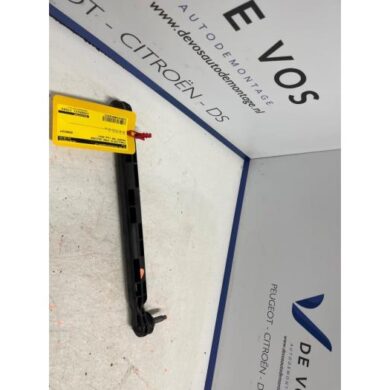 Peugeot 508 1.2 12V PureTech 12V Anti-roll bar guide 2023 9831547080-9844264780