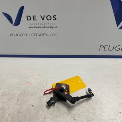 Peugeot 308 1.2 PureTech Hybrid 136 Sensor (overige) 2023 9826684080