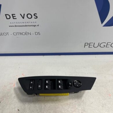 Peugeot 308 1.2 PureTech Hybrid 136 Combischakelaar ramen 2022 98349233ZD