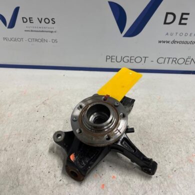 Peugeot 508 1.2 12V PureTech 12V Knuckle, front left 2023 1610137880-1647857480